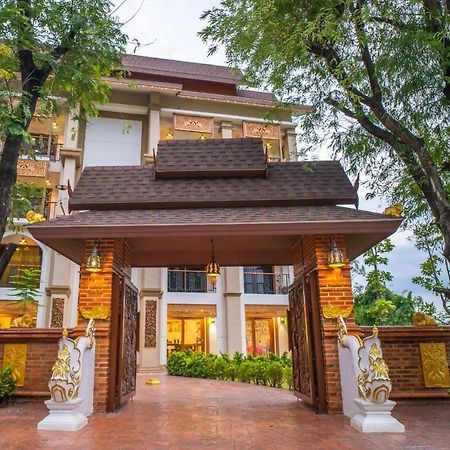 Siri Nakornpink Chiang Mai Hotel Sha Plus Екстериор снимка