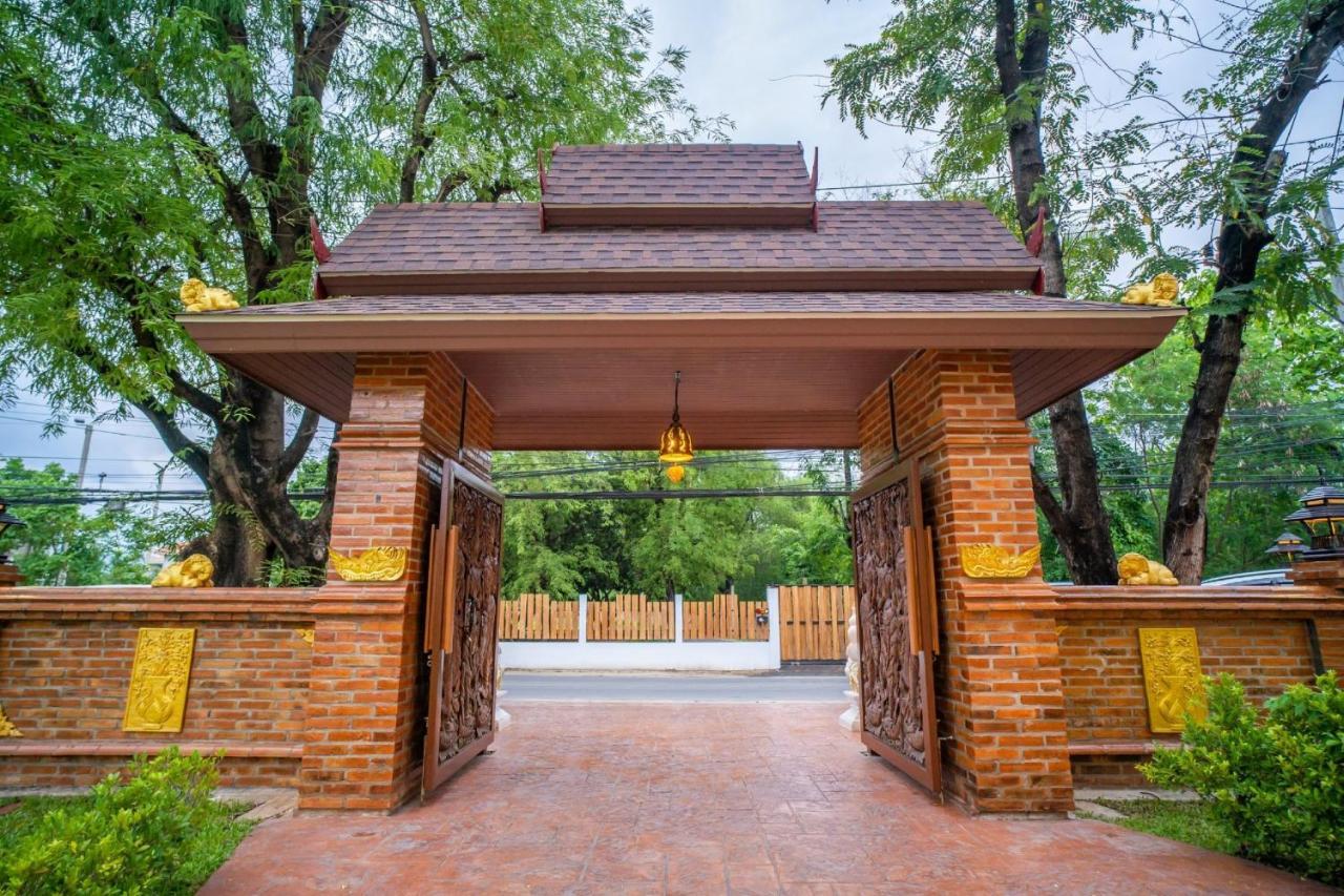 Siri Nakornpink Chiang Mai Hotel Sha Plus Екстериор снимка