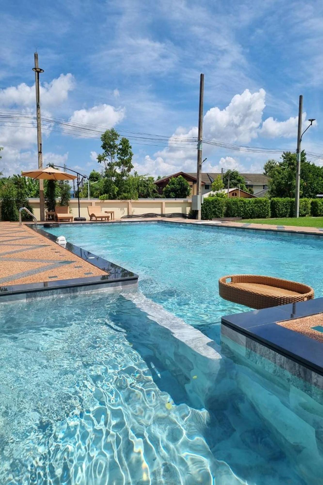 Siri Nakornpink Chiang Mai Hotel Sha Plus Екстериор снимка